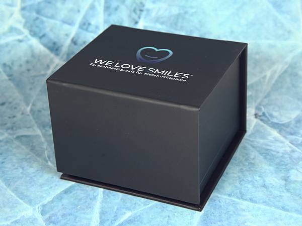 dentalbox mini magnetverpackung schachtel digitaldruck zahnarzt