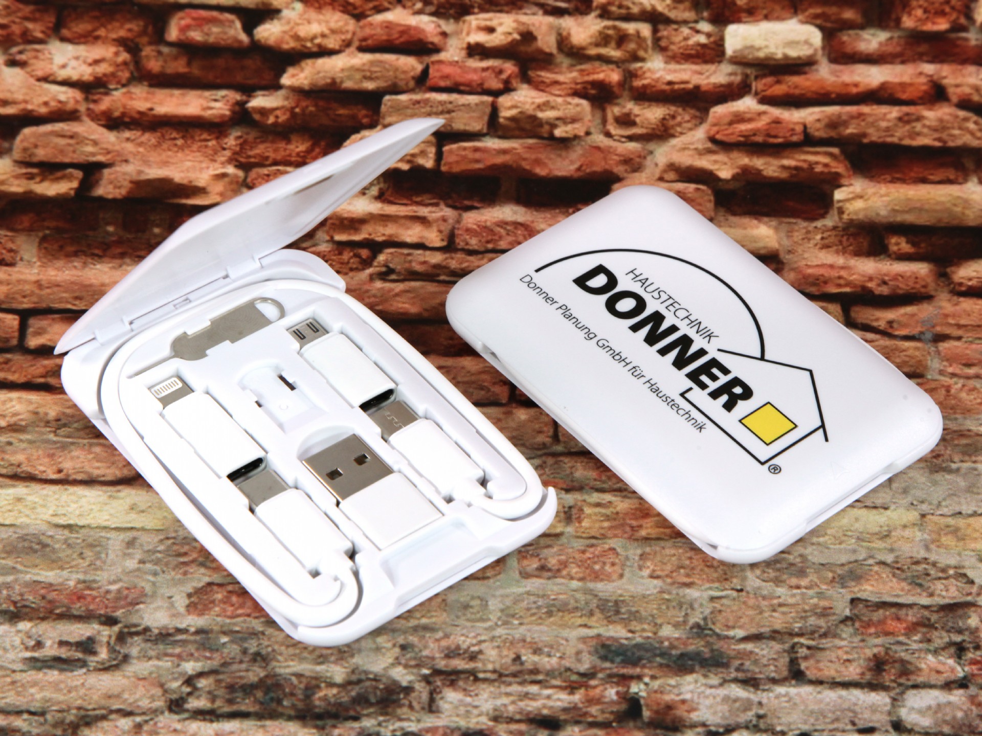 adapter set stecker kombinationen werbung logo kreativ individuell